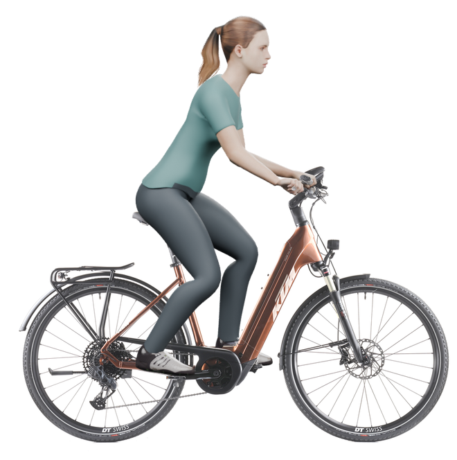 Sitzbeispiel mit derselben 3D-Person: leicht nach vorn geneigte Haltung auf demselben KTM Macina Tour CX 810 GX AXS mit 51 cm Rahmen.